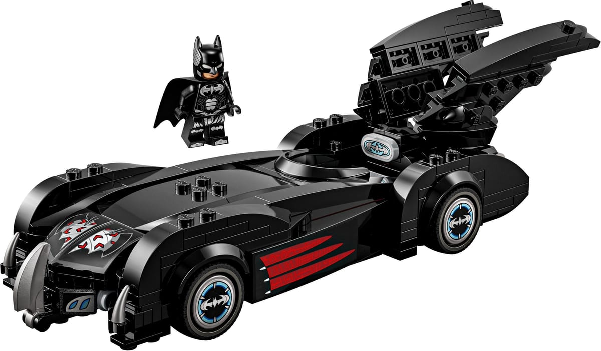 DC : La Batmobile de Batman et Robin
